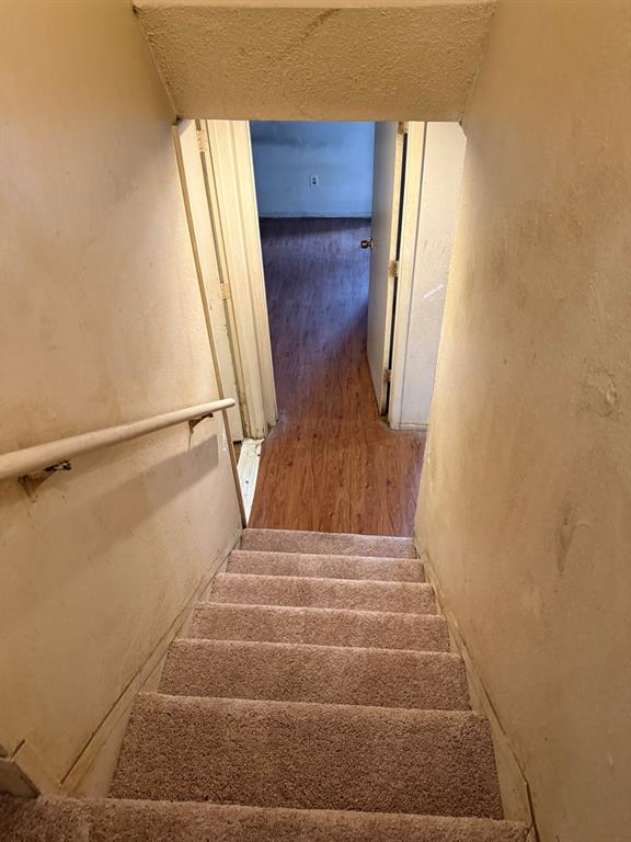 Tealwood On The Creek Condo - Residential