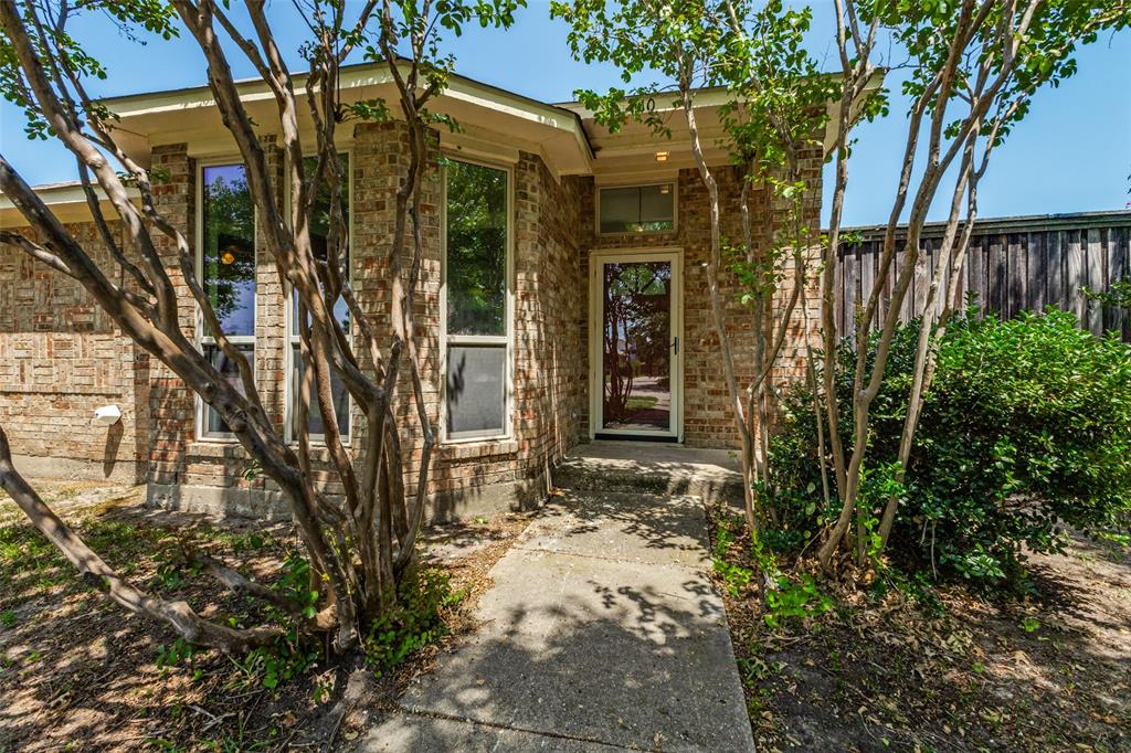 110 Eastridge Court