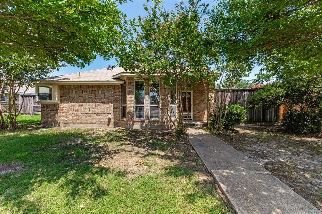 110 Eastridge Court