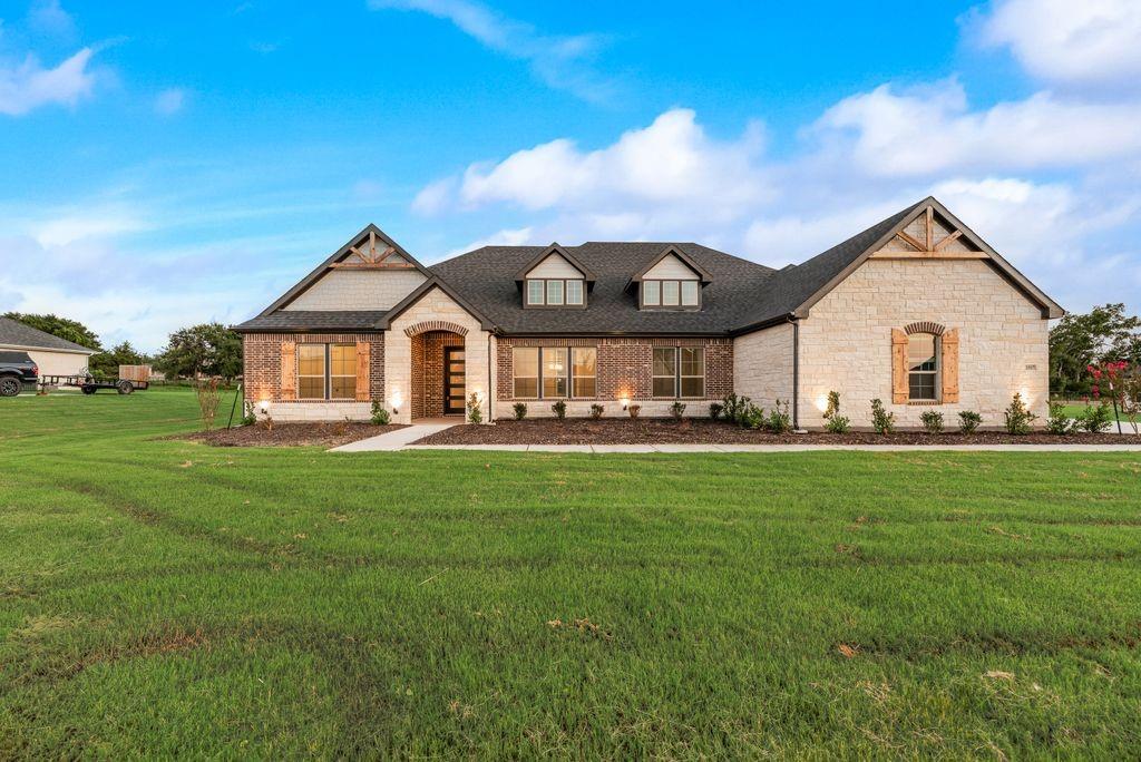 3507 Lariat Trail