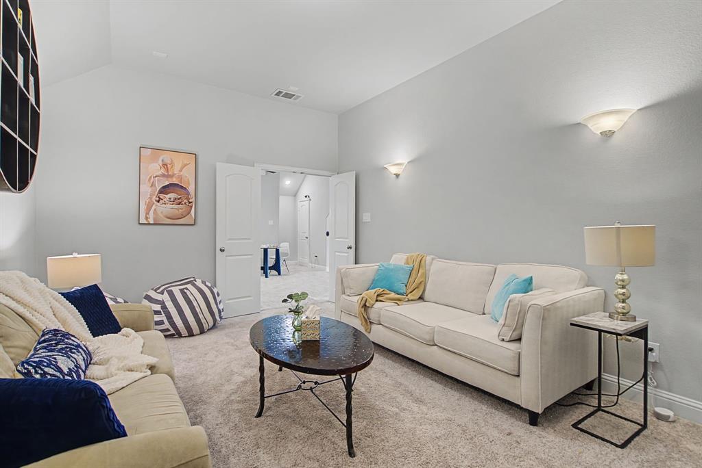 Hunter Lakes - Residential