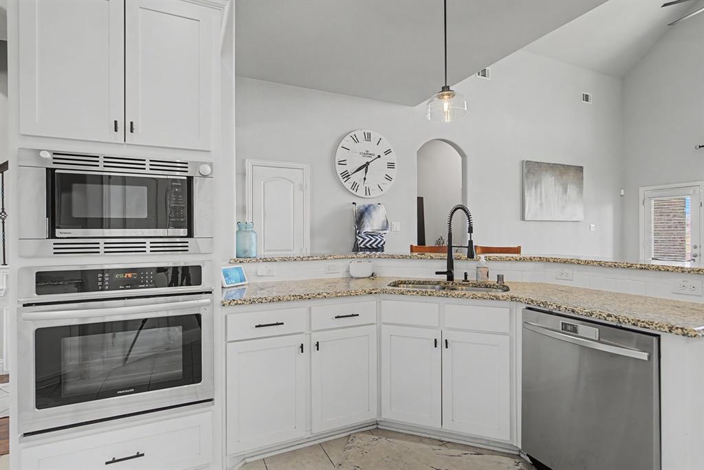 Hunter Lakes - Residential