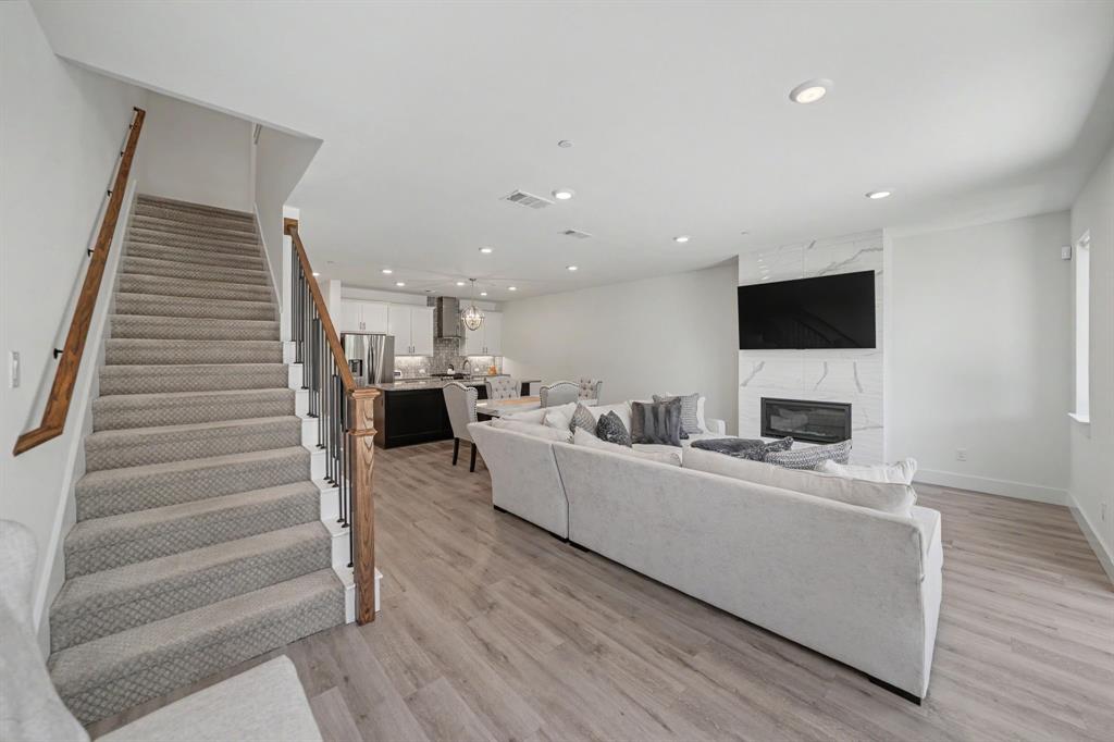 730 Bandera Court