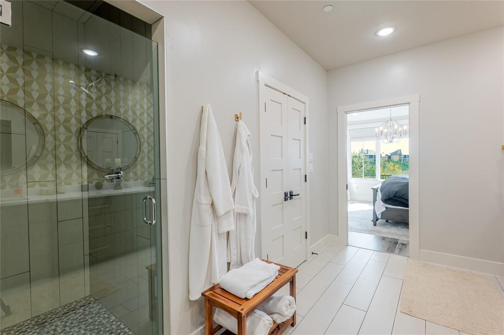 HILL COUNTRY HARBOR - Residential