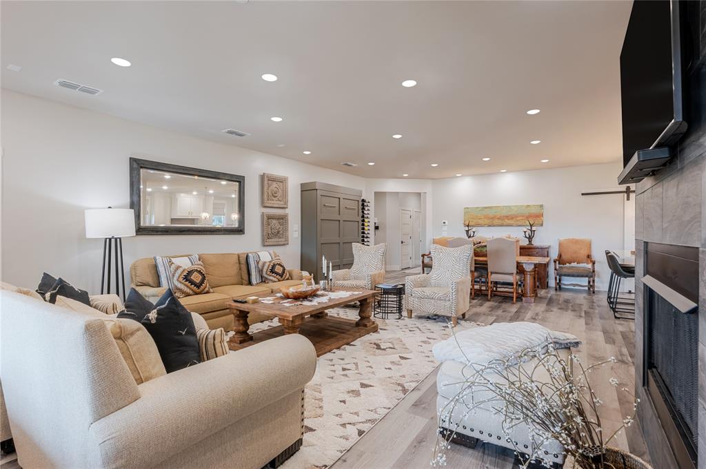 HILL COUNTRY HARBOR - Residential