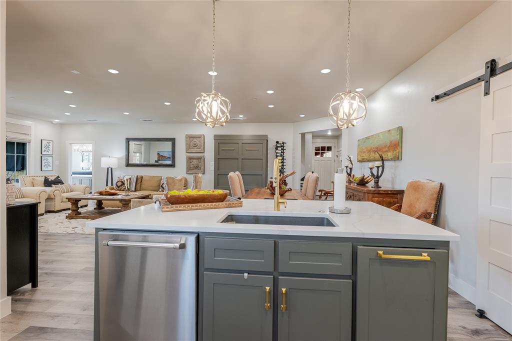 HILL COUNTRY HARBOR - Residential