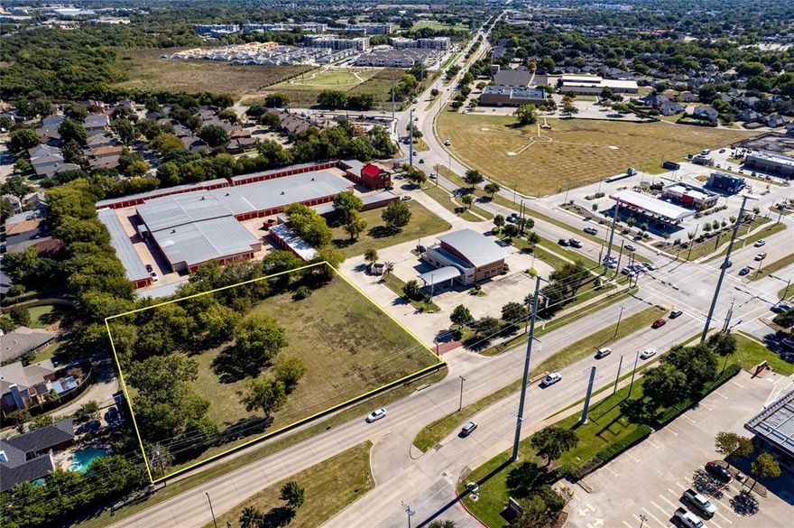 Large 1.342 Acre parcel in heavily traffic area in N Garland with 267 feet of frontage.  Tons of redevelopment in the direct vicinity with large retailers nearby.  Plat available.  Additional parcel available on Arapaho.