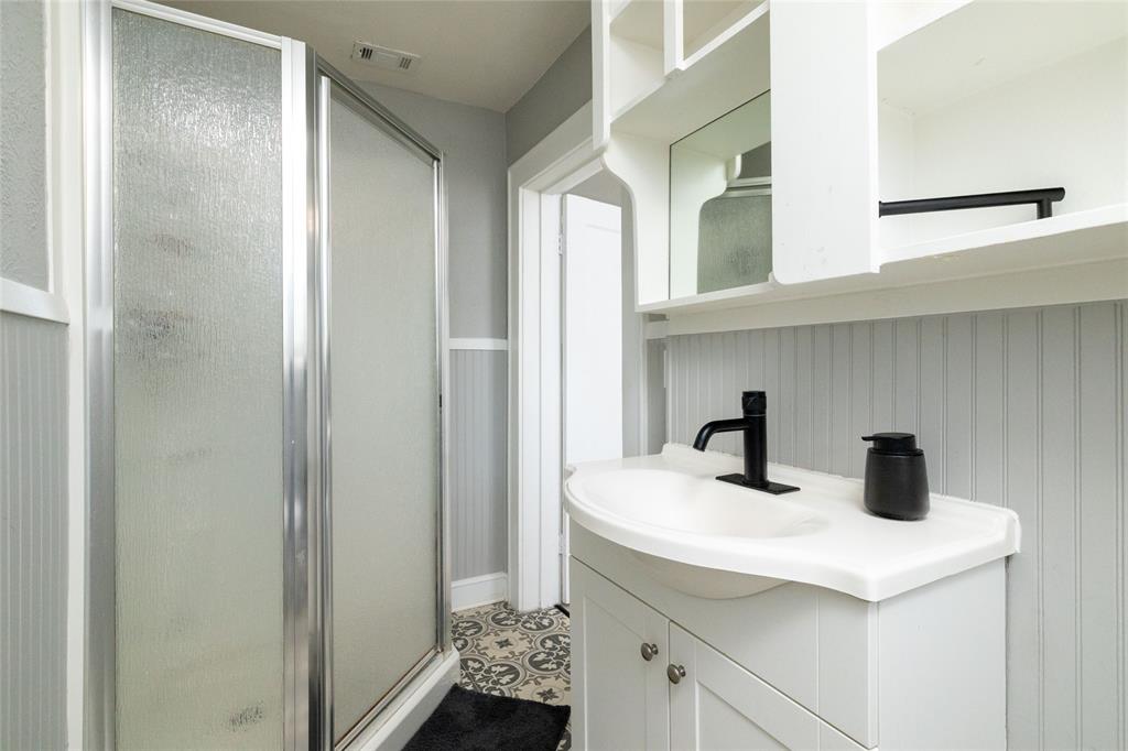 King Sub - Residential