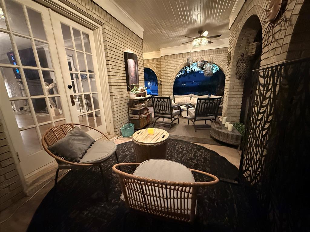 King Sub - Residential