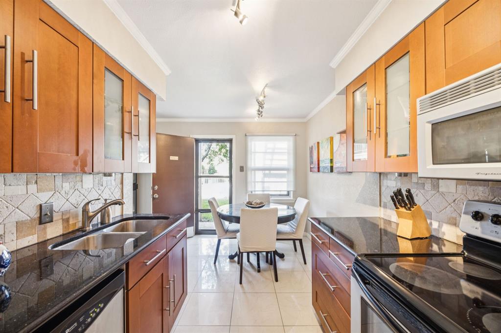 Park Central Condo - Residential