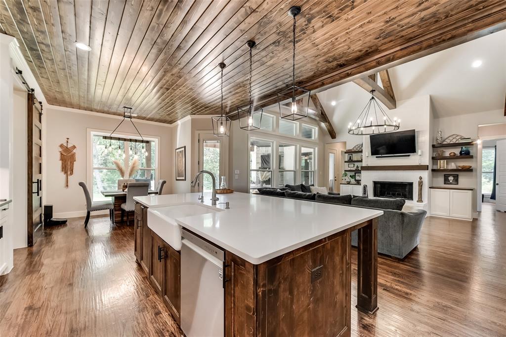 Cross Fence Oak Vista - Residential