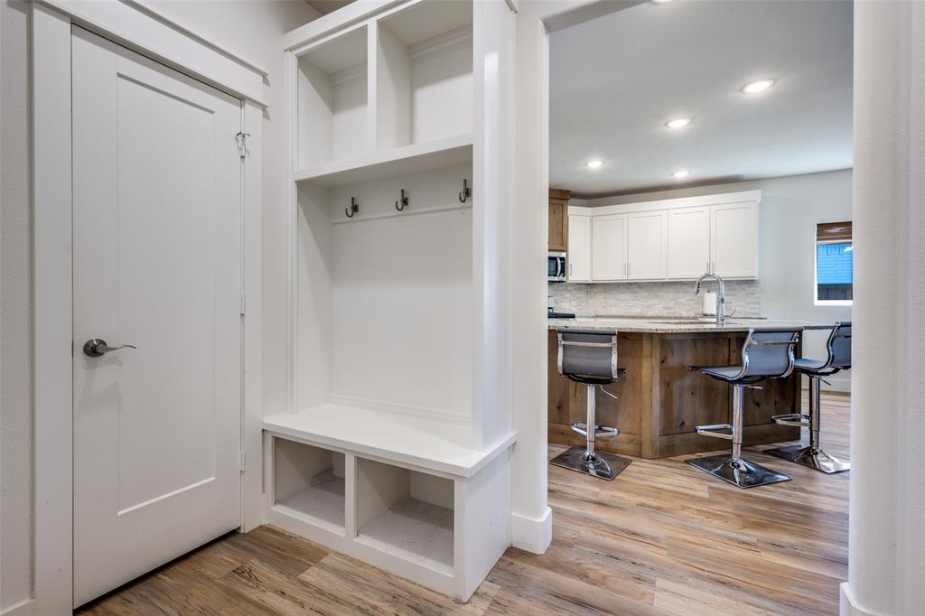 River Oak Way Add - Residential