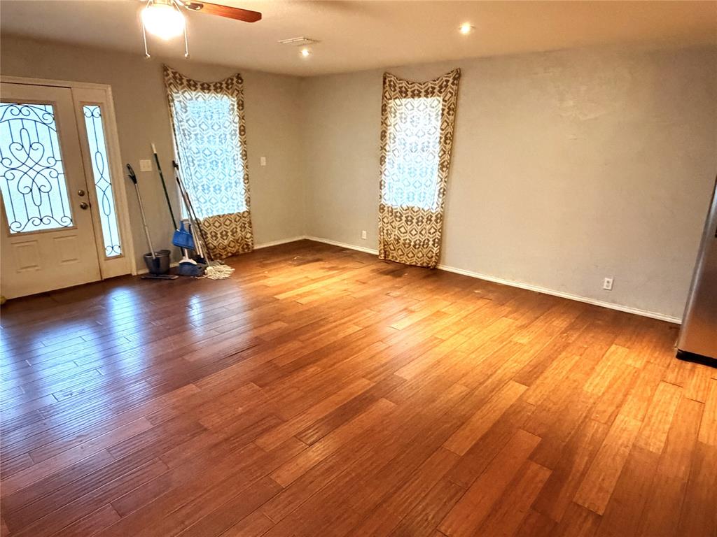 Connellee Place - Residential