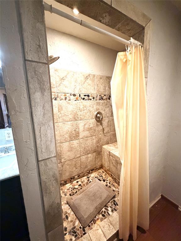 Connellee Place - Residential