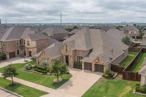 Single Family Residence in Frisco TX 4851 Livingston Drive.jpg