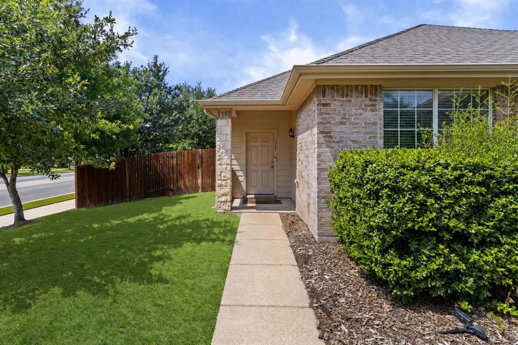 1301 Sand Verbena Way