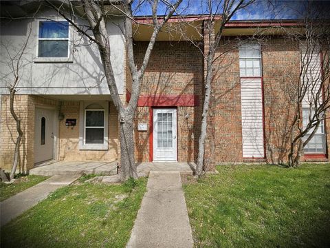 2208 Statler Drive Carrollton TX 75007