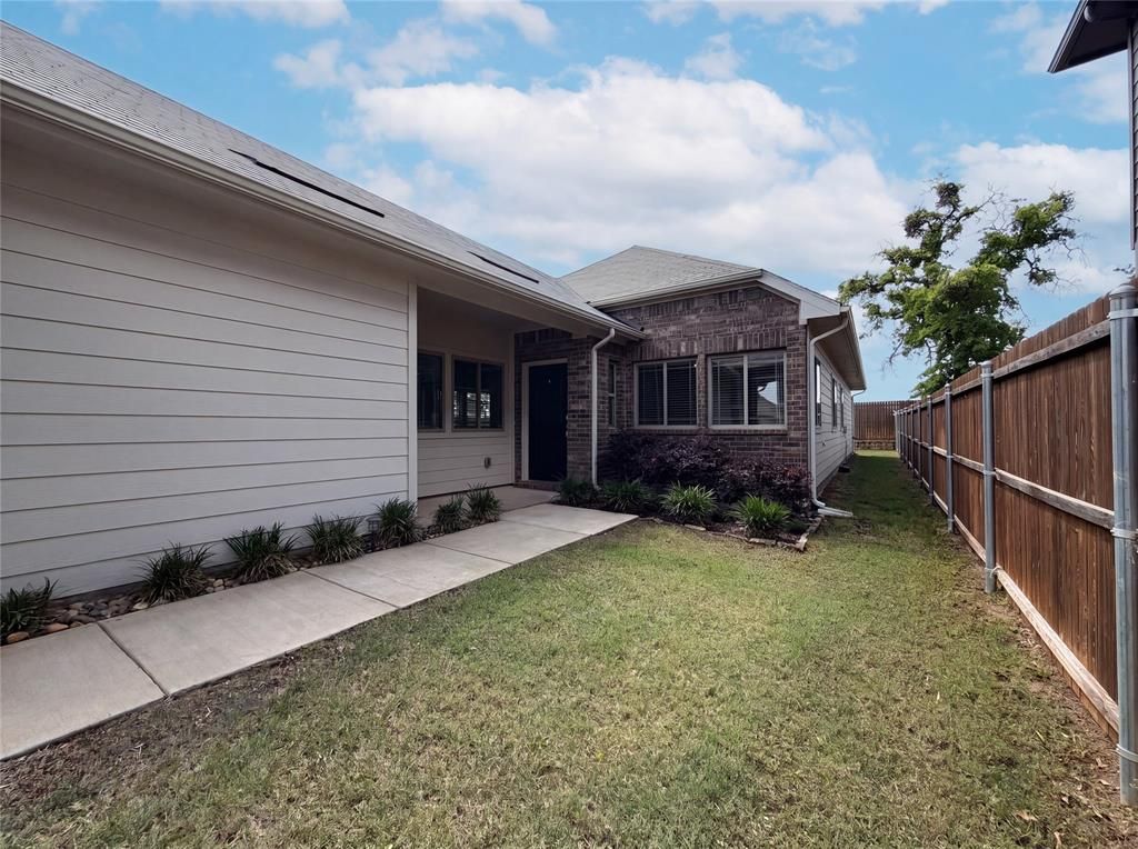 Photo of 568 Val Verde Street, Aubrey, TX 76227 (MLS # 21253397)