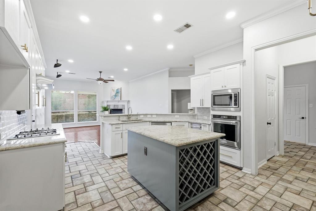 HACKBERRY CREEK VILLAGE PH 4 - Residential