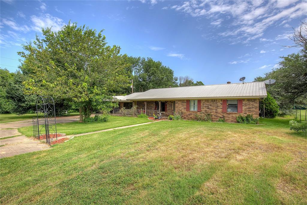 436 County Road 2095