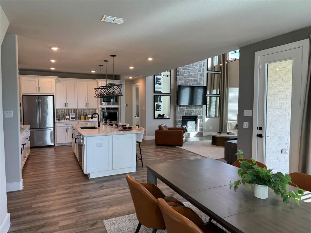 Frontier Estates - Residential Lease