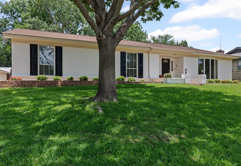 3915 Glenbrook Drive