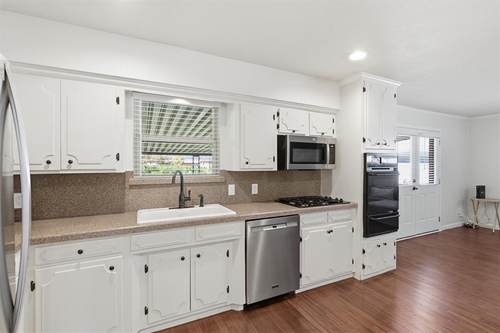 BRUTON TERRACE 9 - Residential Lease