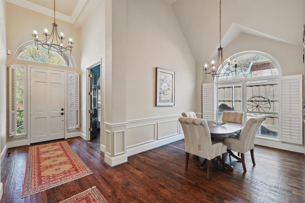 6624 Oakmont Court