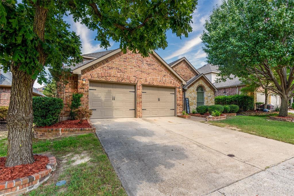 1900 Woodway Drive