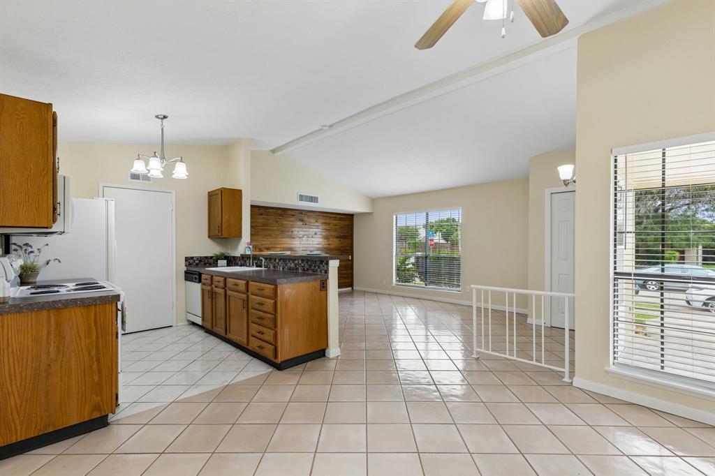 Colony 25 - Residential