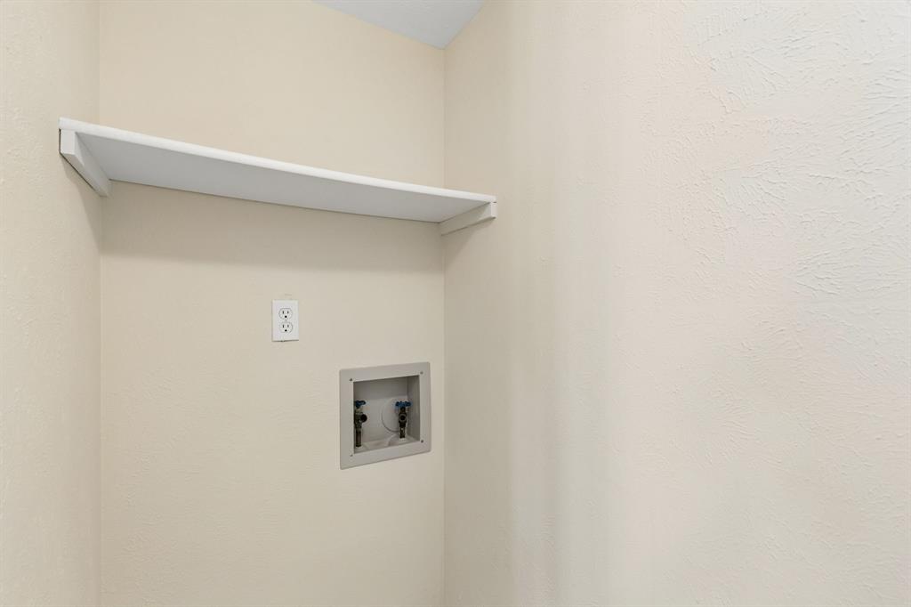 Colony 25 - Residential