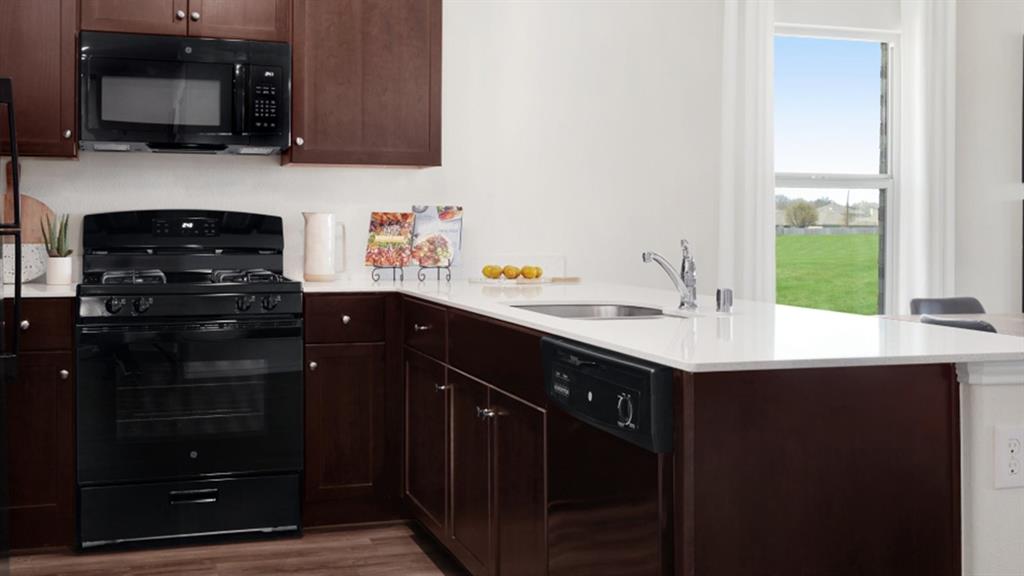 Bluebonnet Estates - Residential Lease