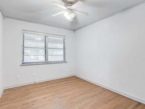 Tiny photo for 10039 Shadyview Drive, Dallas, TX 75238 (MLS # 21201196)
