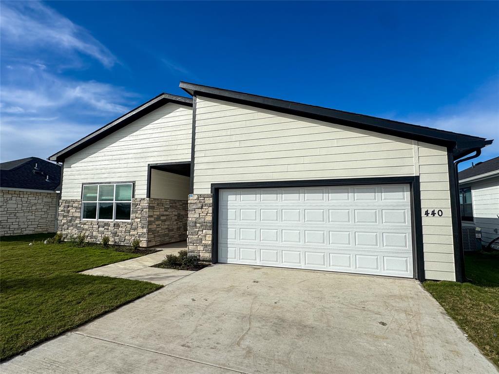 S2028 Aerobic Lane - Residential Lease