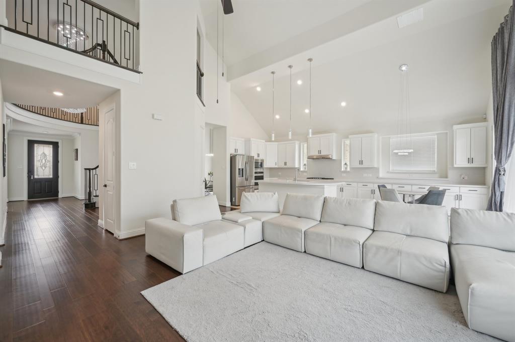 Buffalo Ridge Ph One - Residential Lease