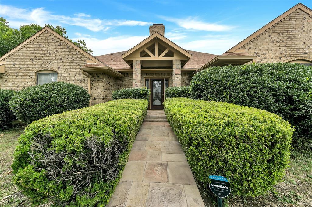 2425 Northgate Drive W