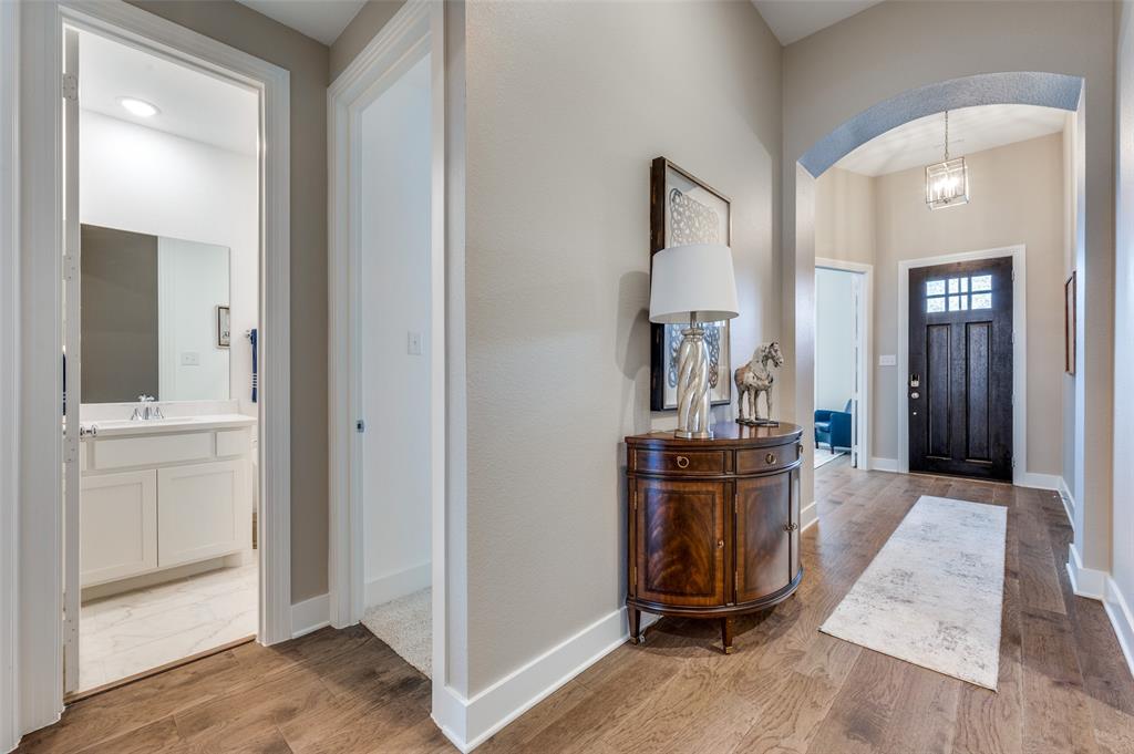 1704 White Snowberry Lane