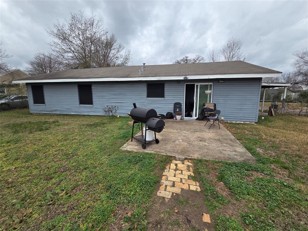 Blake 56 2 - Residential