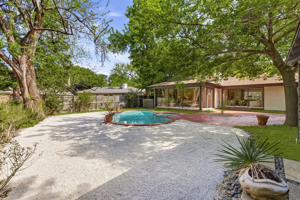 Ridgewood Park 02 - Residential