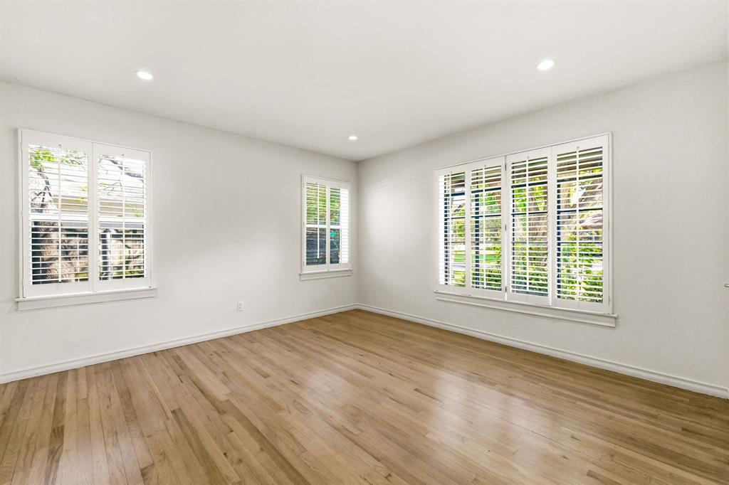 Ridgewood Park 02 - Residential