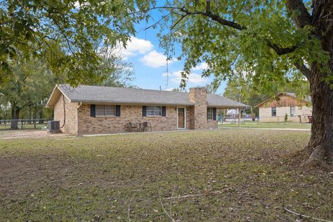 Tiny photo for 229 County Road 3215, Mount Pleasant, TX 75455 (MLS # 21100468)