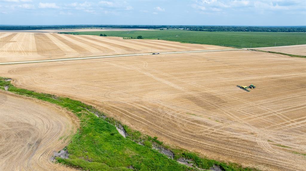 TBD S HWY 271