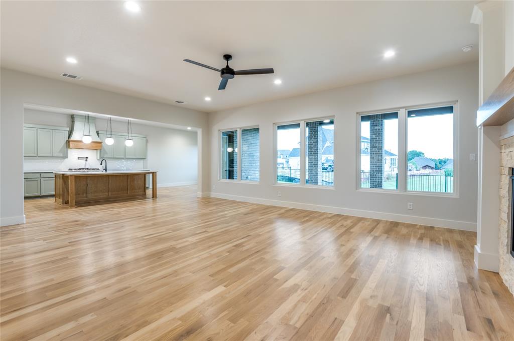 McKinney, Texas 75071, United States, 4 Bedrooms Bedrooms, ,5 BathroomsBathrooms,Residential,Active,82153