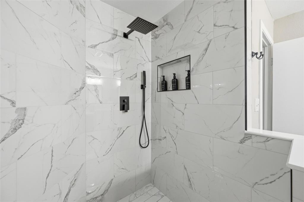 Mountain Valley Ph 01 - Residential