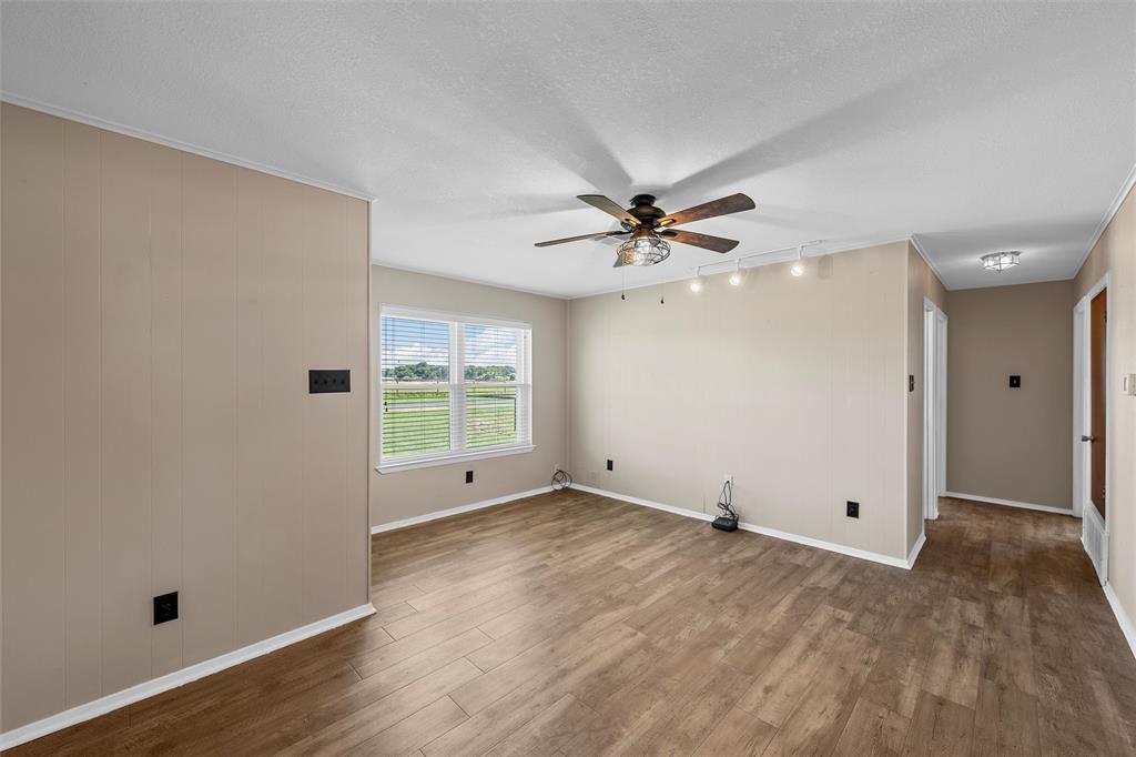 1684 Hamilton Drive