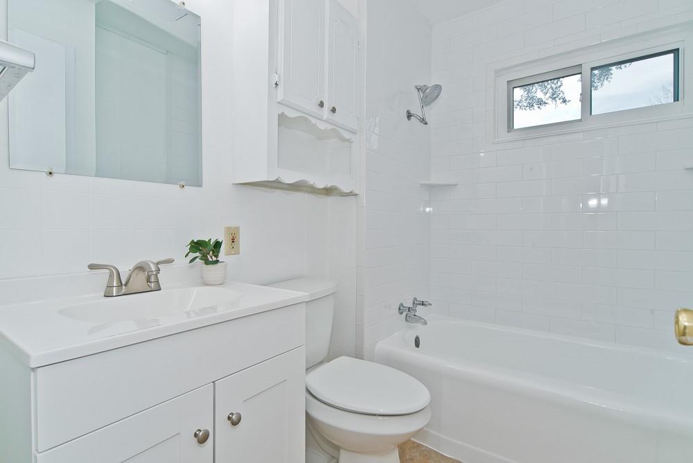 GASTON PARK NO 2 - Residential