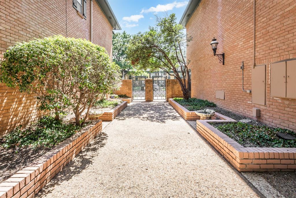 La Fontaine Condo - Residential Lease