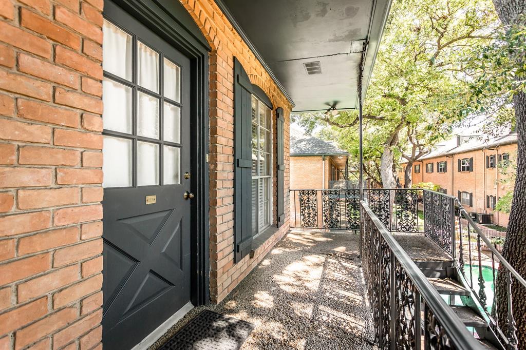 La Fontaine Condo - Residential Lease