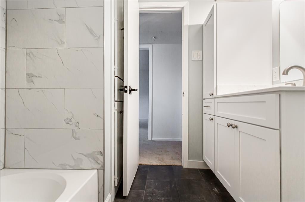 La Fontaine Condo - Residential Lease