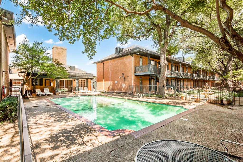 La Fontaine Condo - Residential Lease